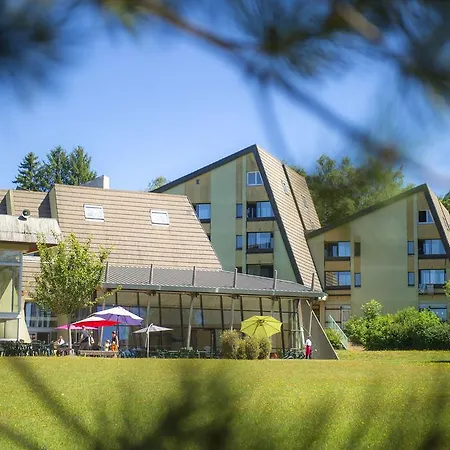 Vtf Le Domaine Des Puys Semesteranläggning (resort) Saint-Sauves- dʼAuvergne