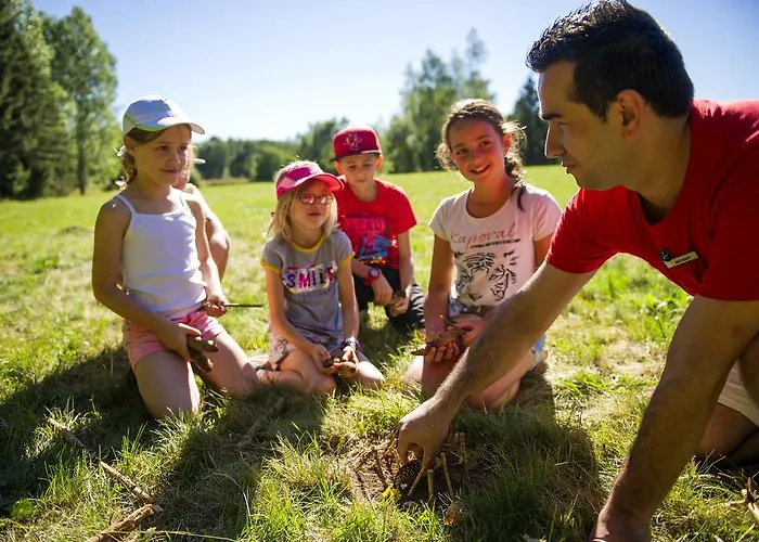 Vtf Le Domaine Des Puys Station touristique *